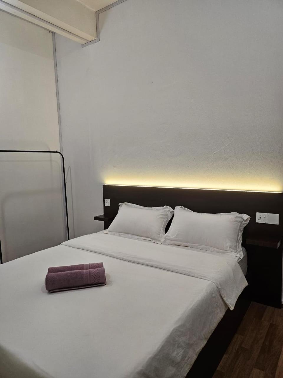 Aecotel Mingle Hostel Sandakan Exterior photo